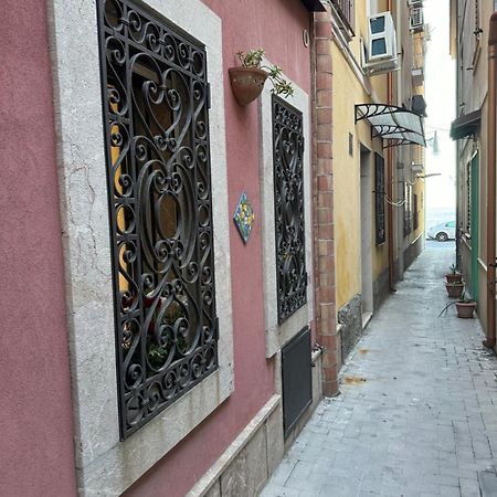 Вилла Taormina The Dormouse Маццео Экстерьер фото