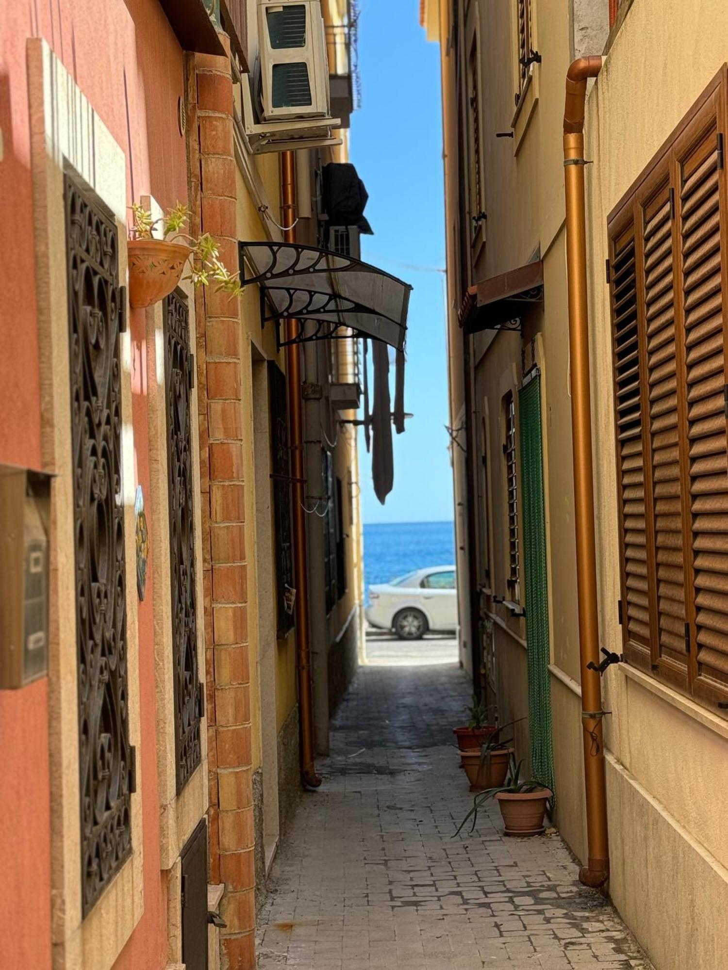 Вилла Taormina The Dormouse Маццео Экстерьер фото